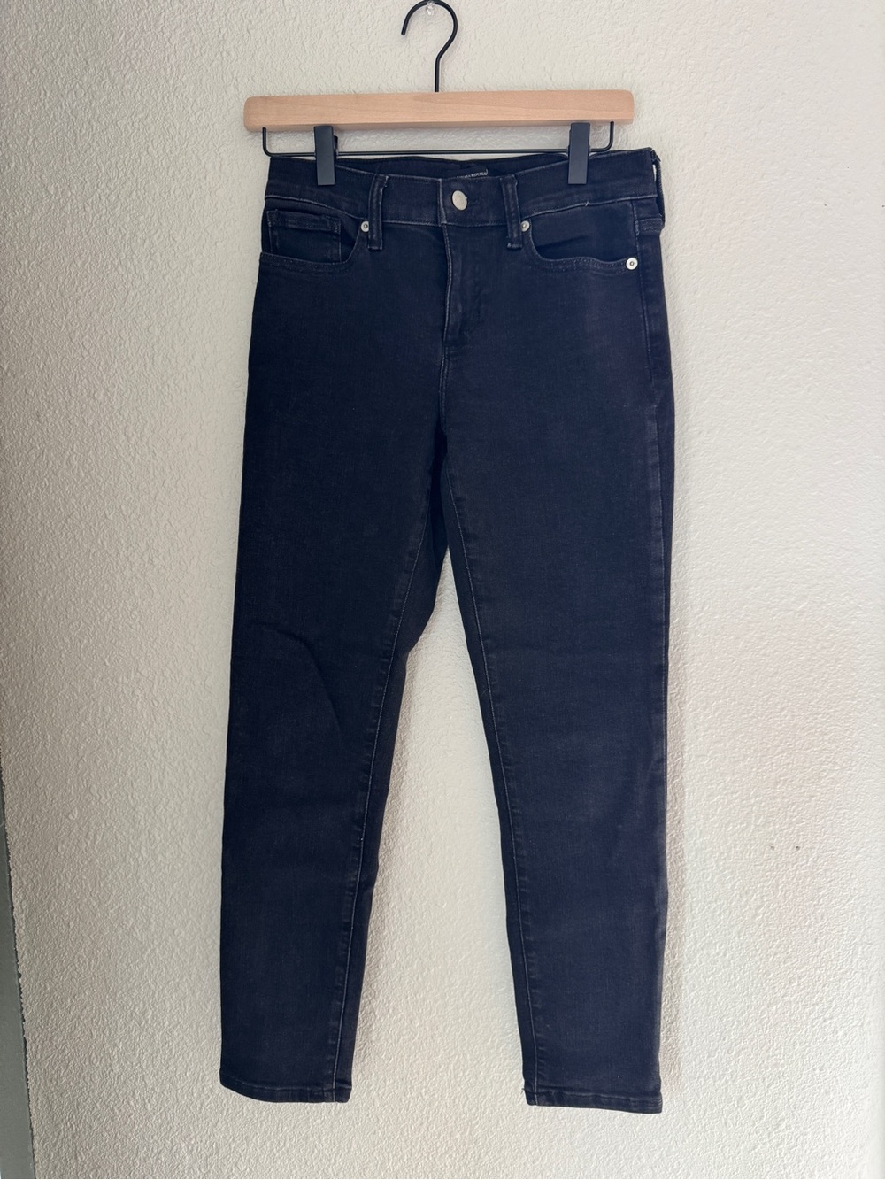 BR factory black skinny jeans 26P 🖤